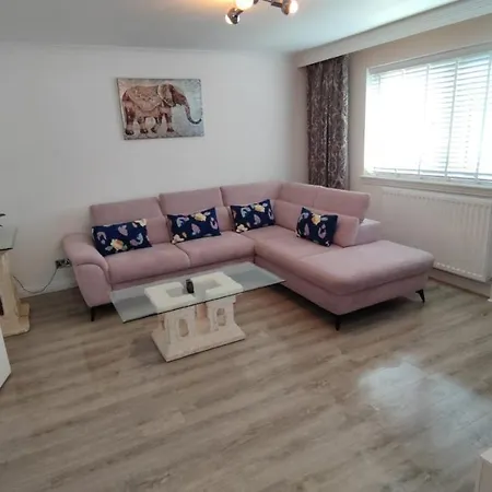 Lovely 2 Bedroom Modern Ground Floor Flat Clydebank Exterior foto